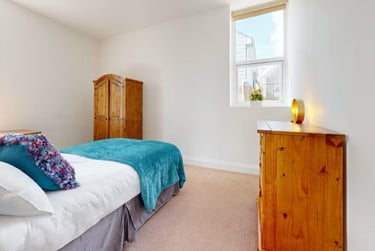 5 bed flat, Greenbank Terrace, Greenbank, Plymouth, PL48QF - Image 5